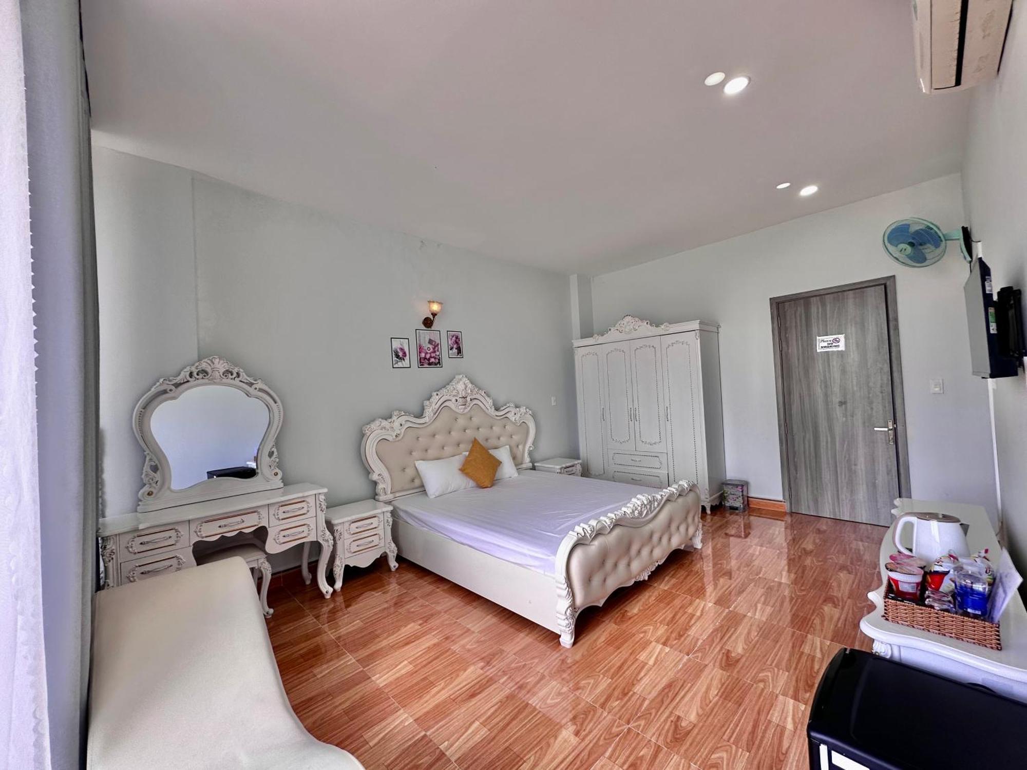 Royal Homestay Tuy Hoa Extérieur photo